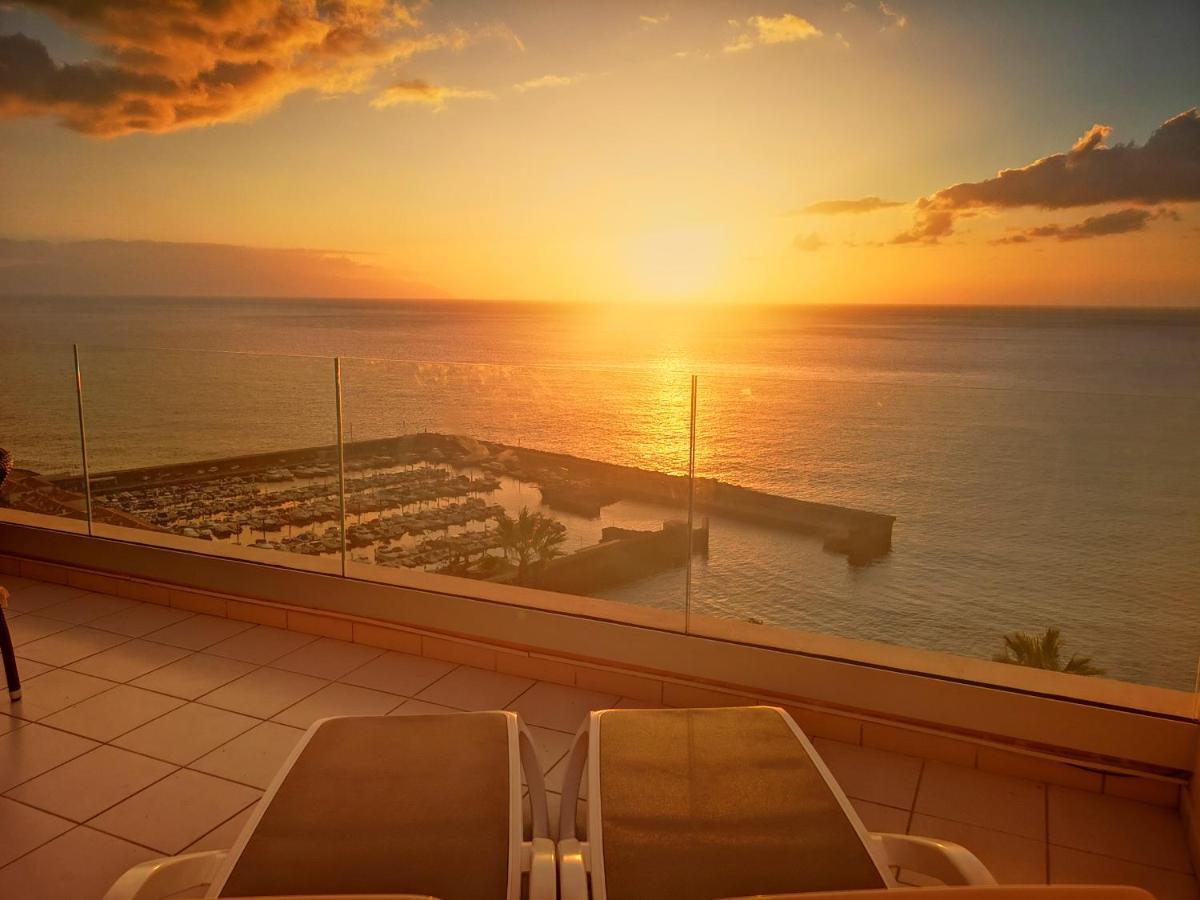 Magnificent Apt. With Sea View, Cliff & Marina Apartment *